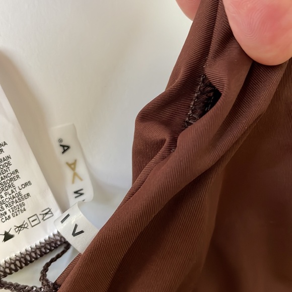 NWT Vitamin A GIA smooth brown triangle bikini top 10 L new w tag - Picture 5 of 10
